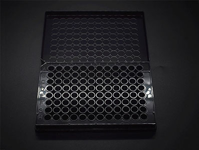 BeyoGold™ 全黑96孔细胞培养板 (平底带盖, 独立包装)