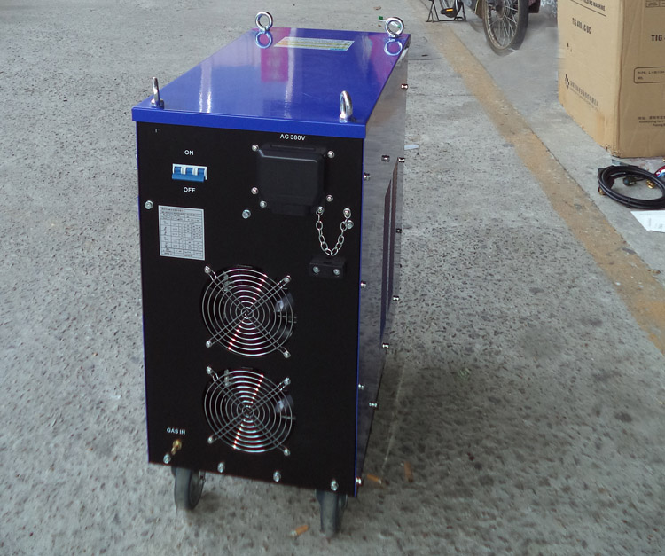 1495444365330710.jpg 1495444365330710.jpg